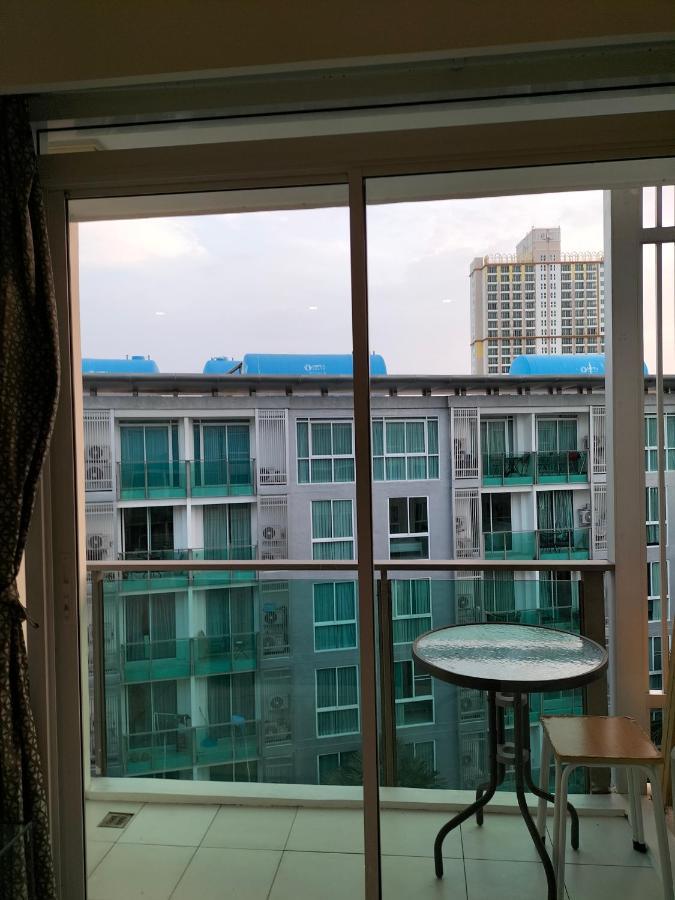 City Center Residents Pattaya Bagian luar foto