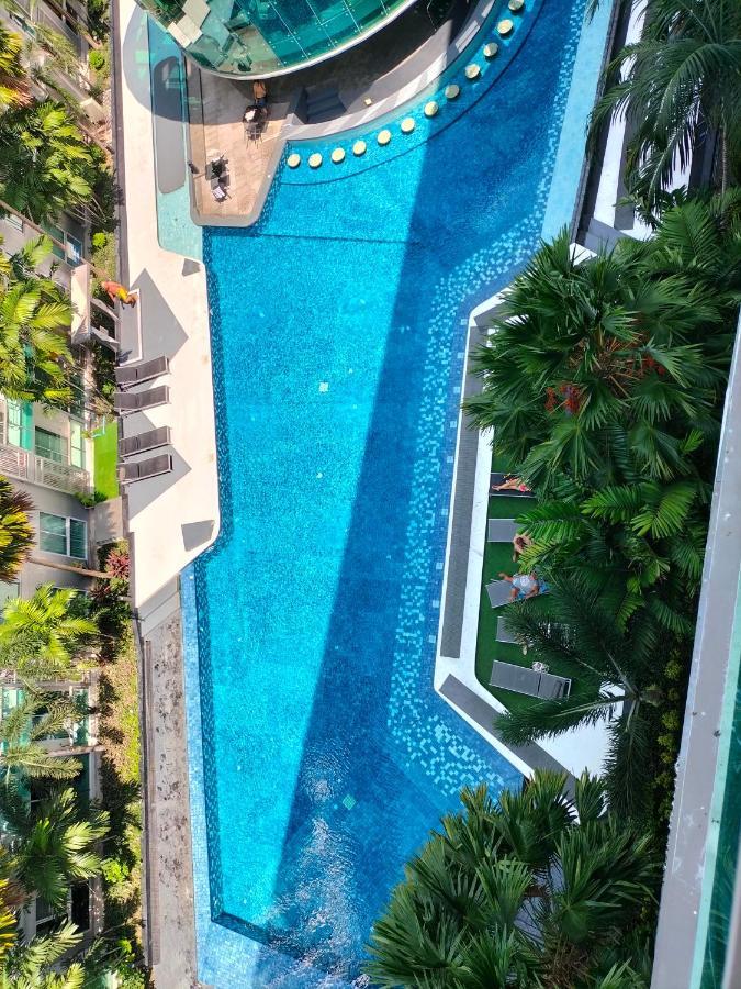 City Center Residents Pattaya Bagian luar foto