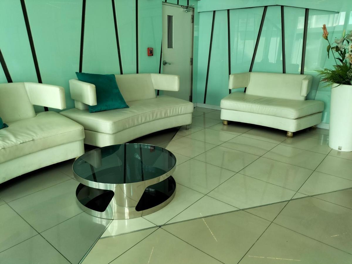 City Center Residents Pattaya Bagian luar foto