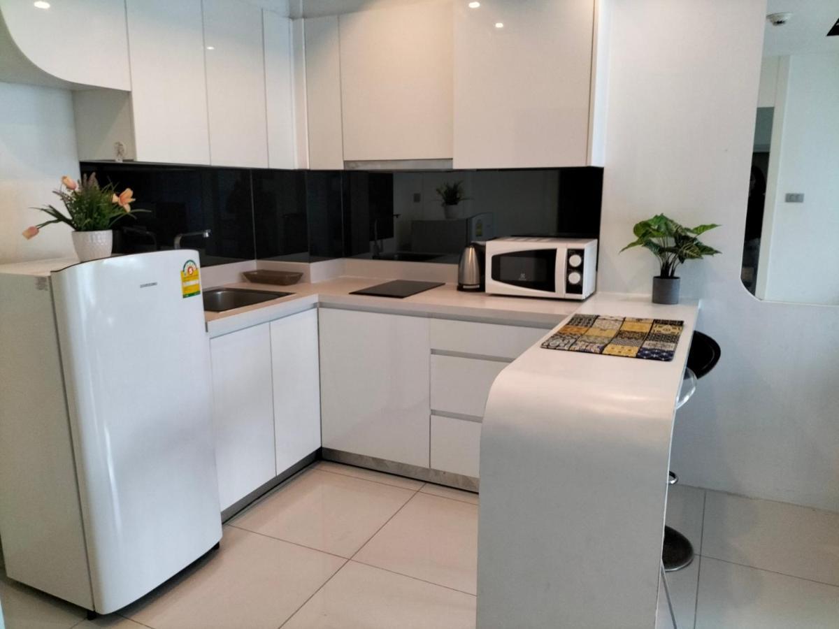 City Center Residents Pattaya Bagian luar foto