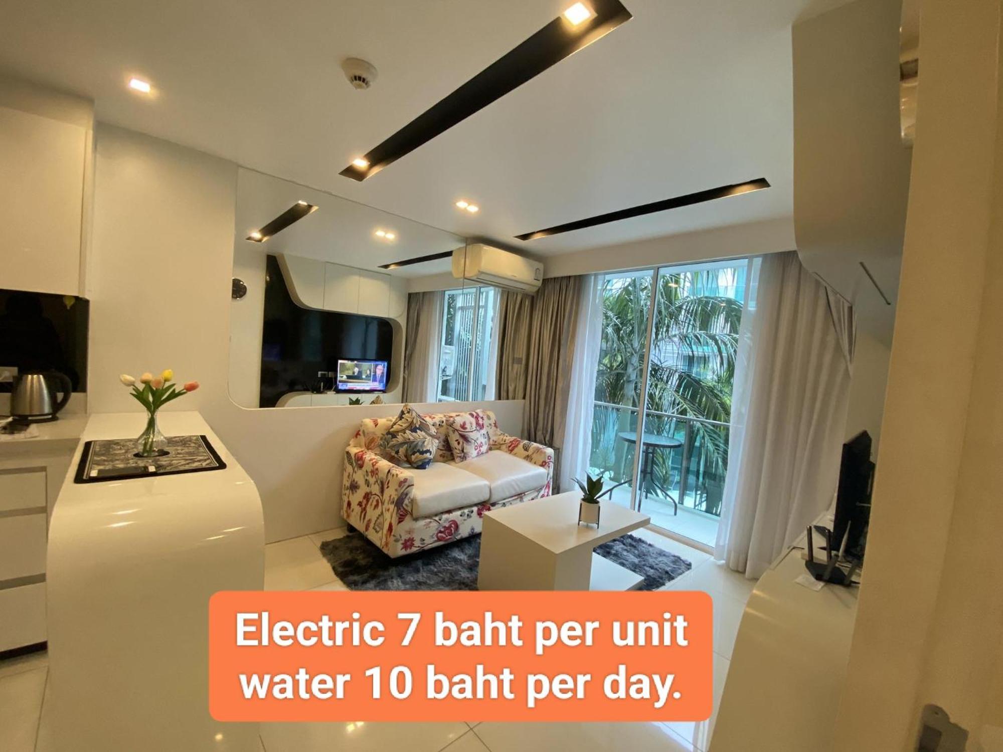 City Center Residents Pattaya Bagian luar foto