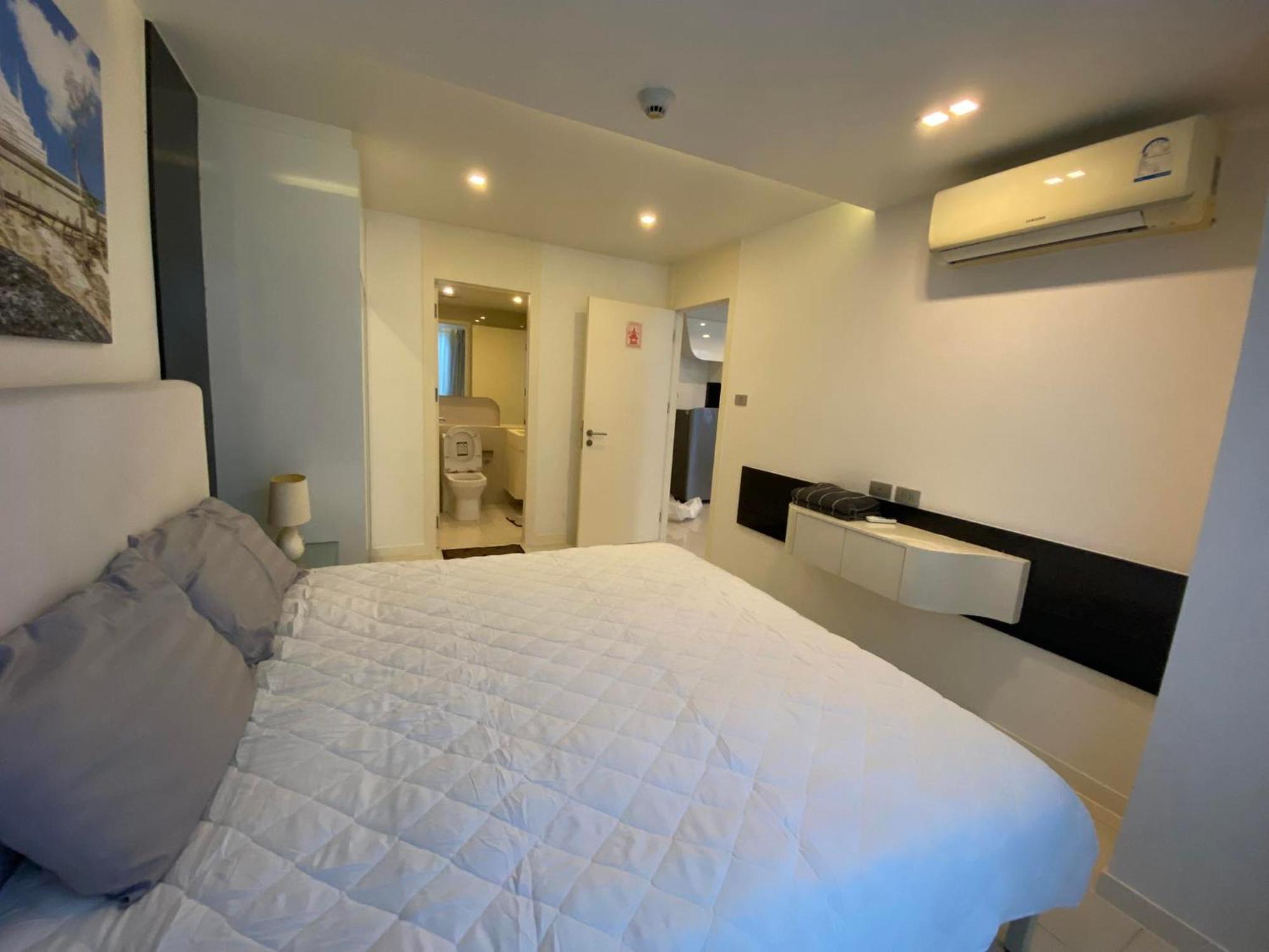 City Center Residents Pattaya Bagian luar foto