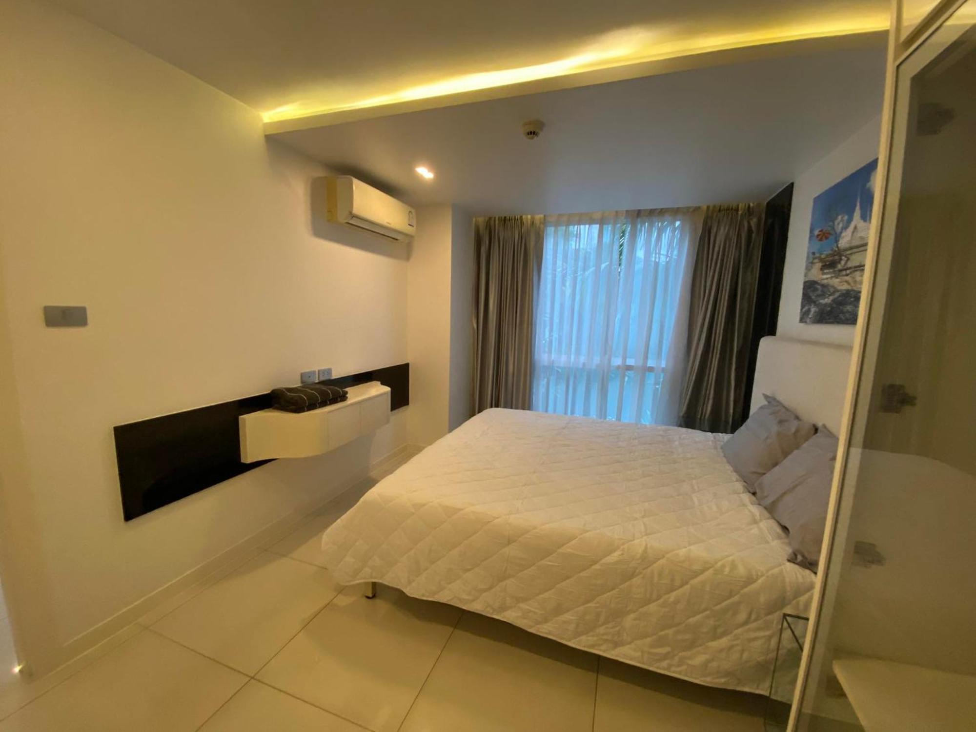City Center Residents Pattaya Bagian luar foto