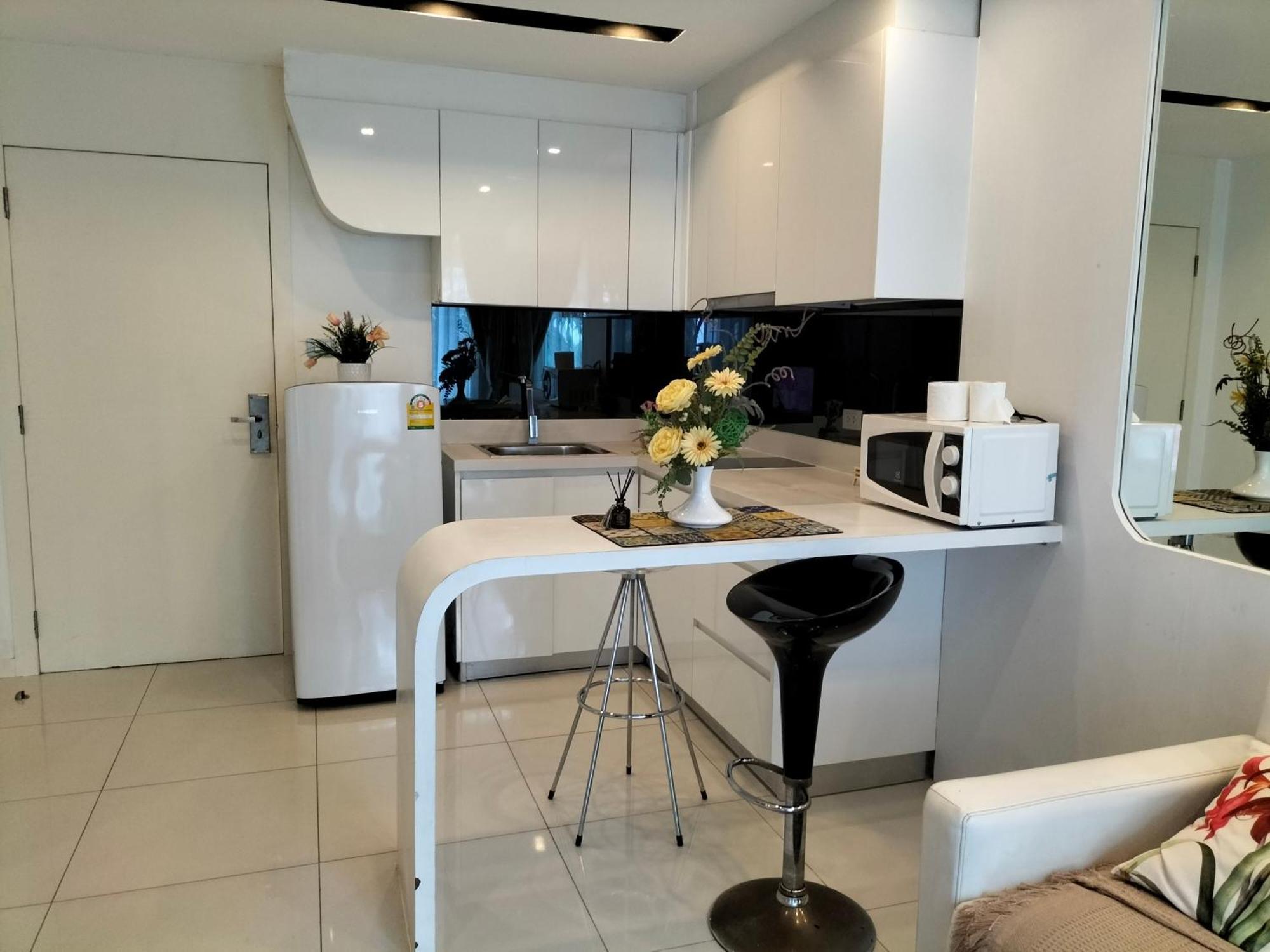 City Center Residents Pattaya Bagian luar foto